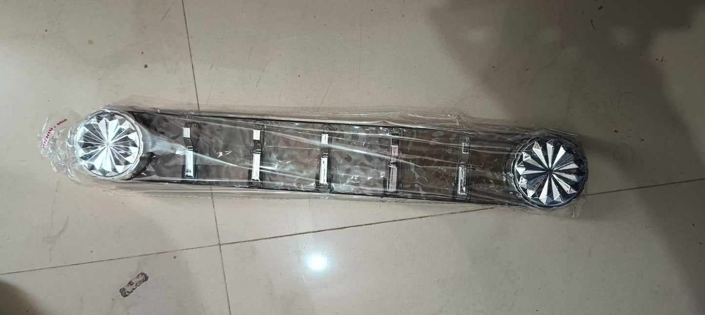 Plastic Wall Hook Rack 📌 Recommended Surfaces: ✅ Ceramic tiles, mirror, glass, stainless steel, acrylic, marble ❌ Not suitable for uneven, painted, or porous surfaces